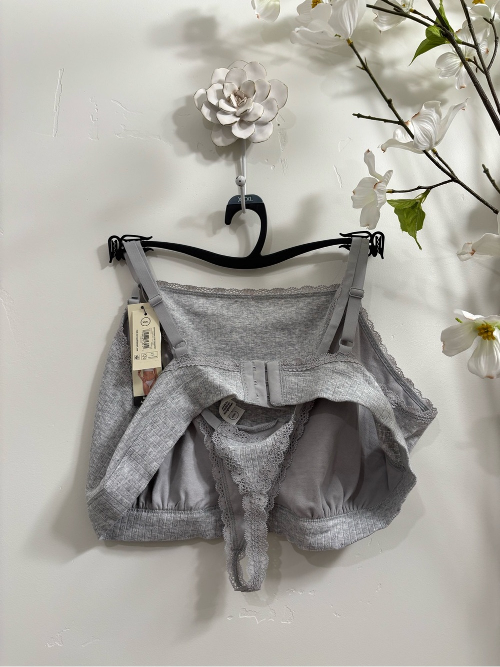 Bra Bundle - Picture 3 of 5